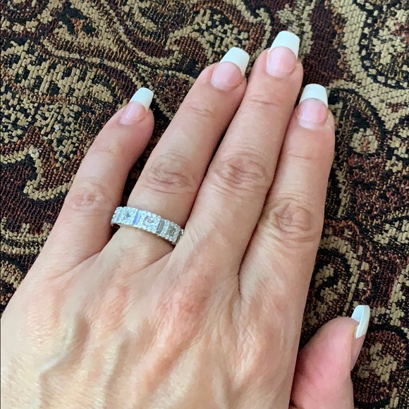 New Sterling Silver Eternity Band Ring Size 6 - Picture 2 of 11